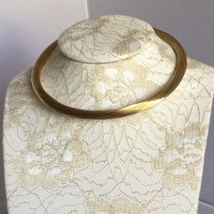 Very attractive gold tone choker